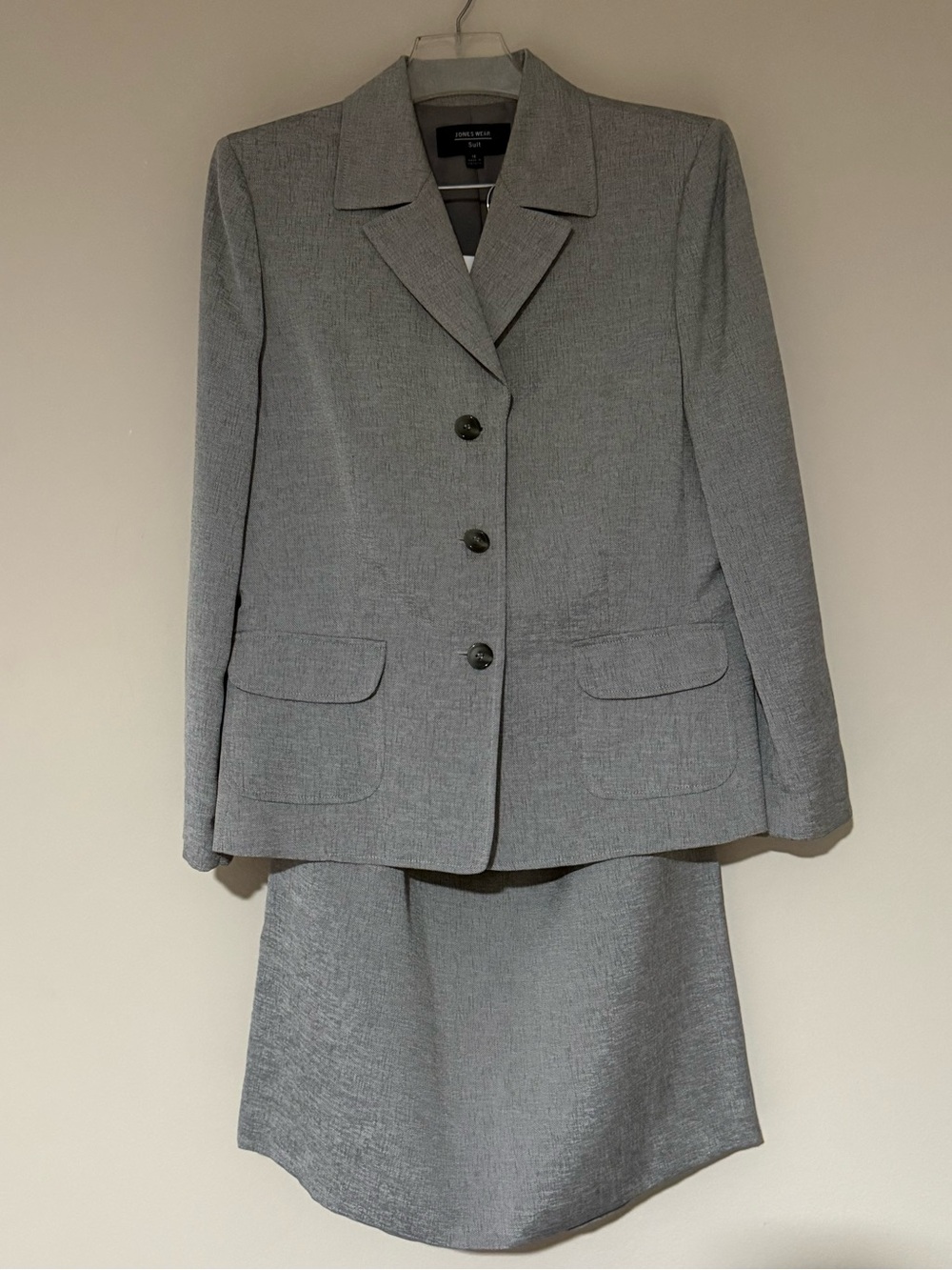 Jones Wear Gray Midi A-Line Skirt with Front Slit